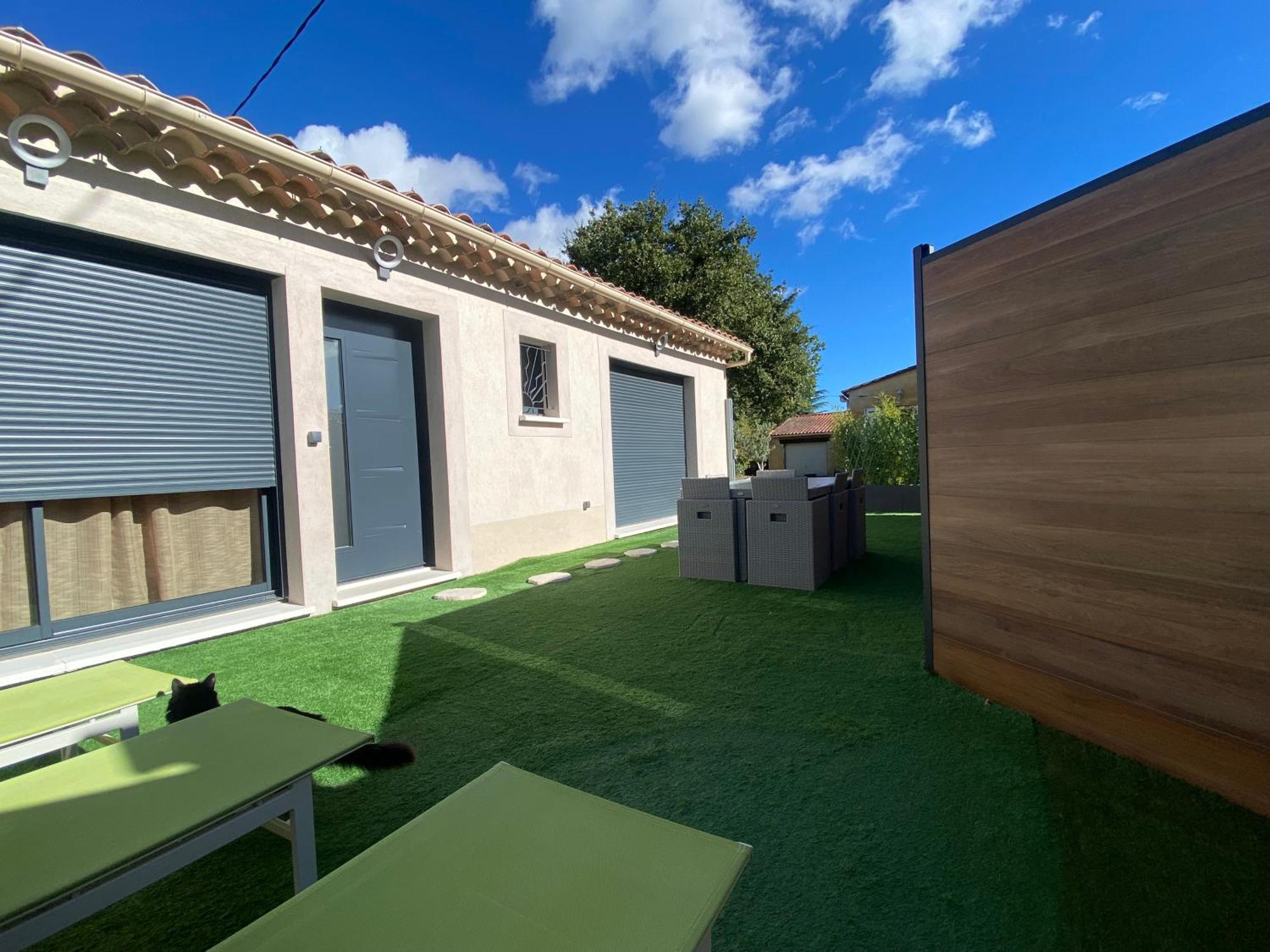 Villa Agreable Dependance 3 Pieces à Saint-Maximin Extérieur photo